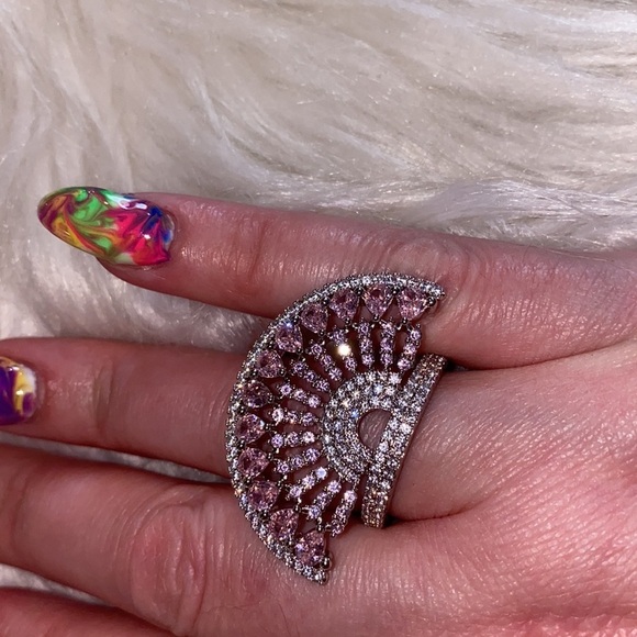 New Peacock Feathers Ring - Picture 1 of 6